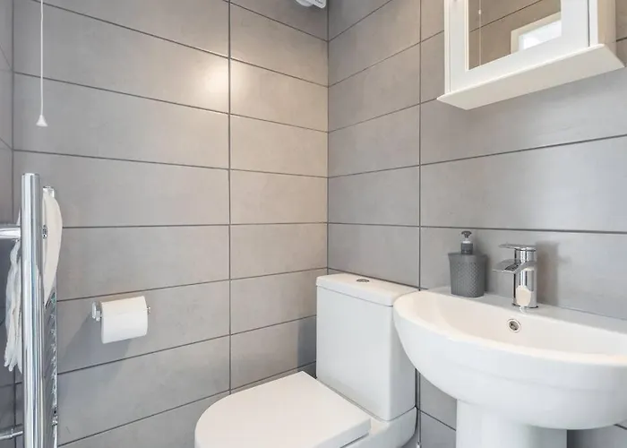 Private Room 1 With Kitchenette By Cb Stays No Minimum Stays